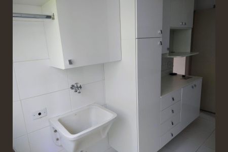 Apartamento à venda com 58m², 2 quartos e 1 vagaCozinha