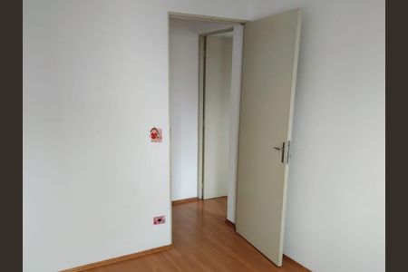 Apartamento à venda com 58m², 2 quartos e 1 vagaQuarto 2