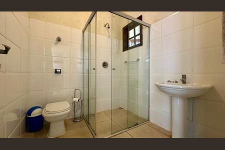 Casa de condomínio à venda com 405m², 6 quartos e 6 vagasBanheiro