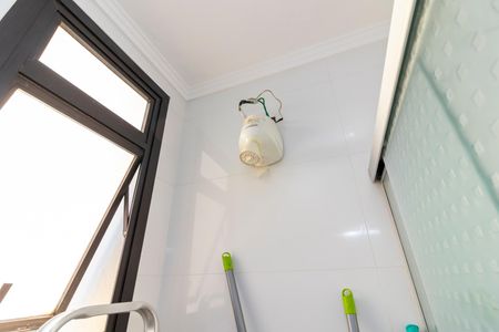 Apartamento à venda com 273m², 4 quartos e 4 vagas Apartamento à venda com 273m², 4 quartos e 4 vagasBanheiro de Serviço