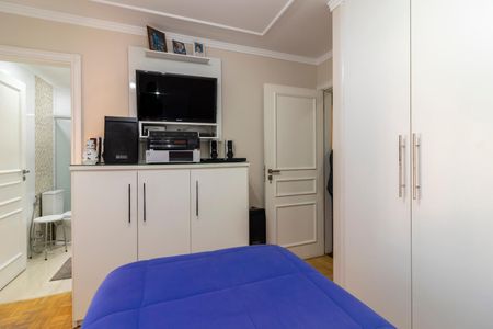 Apartamento à venda com 273m², 4 quartos e 4 vagas Apartamento à venda com 273m², 4 quartos e 4 vagasSuíte 2