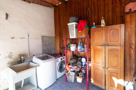 Casa à venda com 140m², 4 quartos e 2 vagas Casa à venda com 140m², 4 quartos e 2 vagasÁrea de Serviço