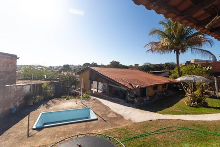 Casa à venda com 140m², 4 quartos e 2 vagas Casa à venda com 140m², 4 quartos e 2 vagasÁrea comum