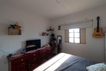 Casa à venda com 140m², 4 quartos e 2 vagas Casa à venda com 140m², 4 quartos e 2 vagasQuarto 2