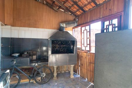 Casa à venda com 140m², 4 quartos e 2 vagas Casa à venda com 140m², 4 quartos e 2 vagasÁrea Gourmet