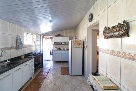 Casa à venda com 140m², 4 quartos e 2 vagas Casa à venda com 140m², 4 quartos e 2 vagasCozinha