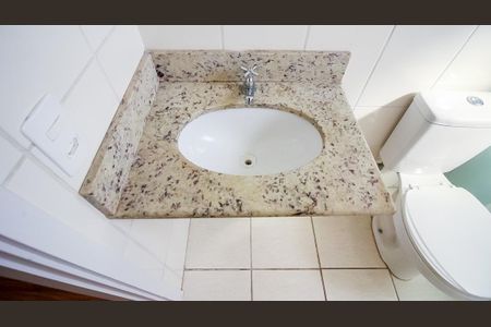 Apartamento à venda com 50m², 2 quartos e 1 vaga Apartamento à venda com 50m², 2 quartos e 1 vagaBanheiro