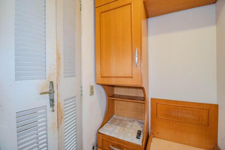 Apartamento à venda com 77m², 2 quartos e sem vagaQuarto de Serviço