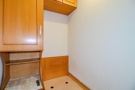 Apartamento à venda com 77m², 2 quartos e sem vagaQuarto de Serviço