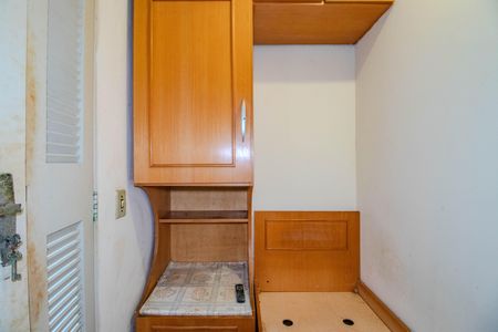 Apartamento à venda com 77m², 2 quartos e sem vagaQuarto de Serviço