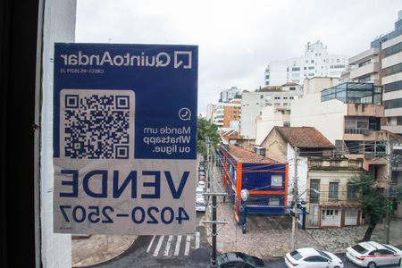 Apartamento à venda com 77m², 2 quartos e sem vagaPlaquinha