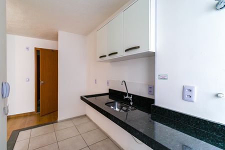 Apartamento para alugar com 43m², 2 quartos e sem vaga Apartamento para alugar com 43m², 2 quartos e sem vagaCozinha e Área de Serviço