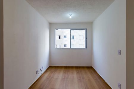 Apartamento para alugar com 43m², 2 quartos e sem vaga Apartamento para alugar com 43m², 2 quartos e sem vagaSala