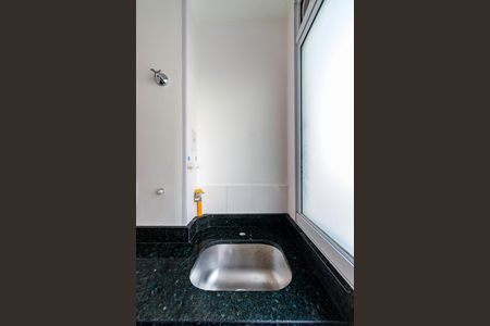 Apartamento para alugar com 43m², 2 quartos e sem vaga Apartamento para alugar com 43m², 2 quartos e sem vagaCozinha e Área de Serviço