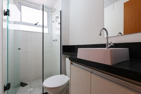 Apartamento à venda com 43m², 2 quartos e sem vaga Apartamento à venda com 43m², 2 quartos e sem vagaBanheiro