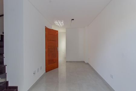 Casa de condomínio à venda com 90m², 2 quartos e 1 vaga Casa de condomínio à venda com 90m², 2 quartos e 1 vagaSala