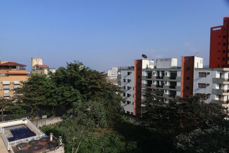 Apartamento para alugar com 300m², 3 quartos e 3 vagas Apartamento para alugar com 300m², 3 quartos e 3 vagasVista