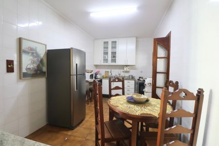 Apartamento para alugar com 300m², 3 quartos e 3 vagas Apartamento para alugar com 300m², 3 quartos e 3 vagasCozinha
