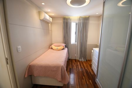 Apartamento à venda com 208m², 5 quartos e 4 vagasSuíte 1