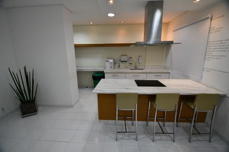 Apartamento à venda com 208m², 5 quartos e 4 vagasÁrea comum