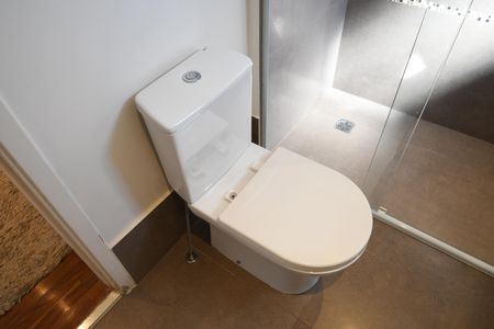 Apartamento à venda com 208m², 5 quartos e 4 vagasBanheiro da Suíte 1