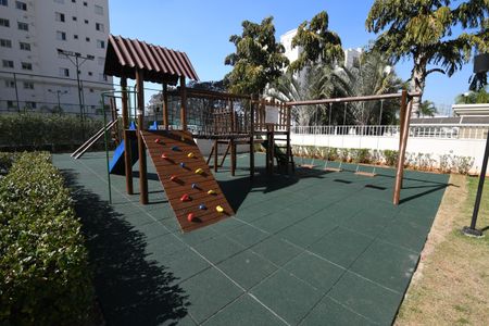 Apartamento à venda com 208m², 5 quartos e 4 vagasÁrea comum