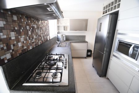 Apartamento à venda com 208m², 5 quartos e 4 vagasCozinha
