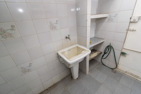 Casa para alugar com 150m², 2 quartos e 1 vagaÁrea de Serviço