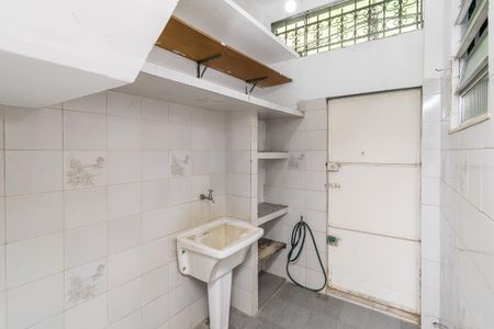 Casa para alugar com 150m², 2 quartos e 1 vagaÁrea de Serviço