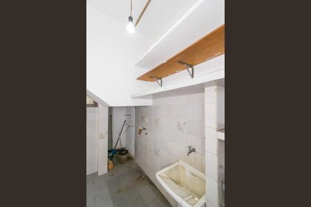 Casa para alugar com 150m², 2 quartos e 1 vagaÁrea de Serviço