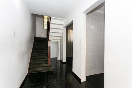 Casa à venda com 95m², 2 quartos e sem vaga Casa à venda com 95m², 2 quartos e sem vagaCorredor da Sala e Cozinha