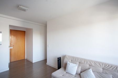 Apartamento para alugar com 80m², 2 quartos e 1 vagaSala