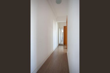 Apartamento para alugar com 80m², 2 quartos e 1 vagaCorredor