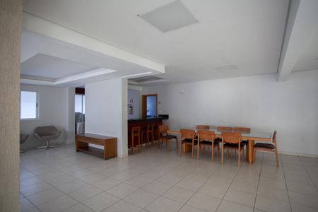 Apartamento para alugar com 80m², 2 quartos e 1 vagaÁrea comum - Salão de festas