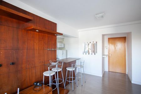Apartamento para alugar com 80m², 2 quartos e 1 vagaSala