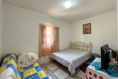 Casa à venda com 100m², 3 quartos e 2 vagas Casa à venda com 100m², 3 quartos e 2 vagasQuarto 2