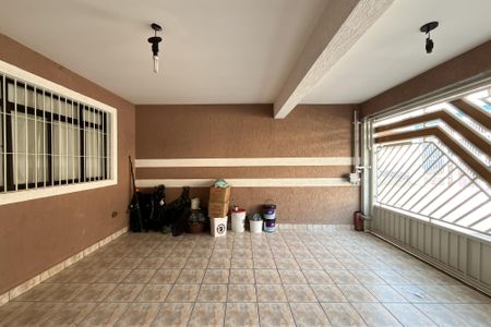 Casa à venda com 100m², 3 quartos e 2 vagas Casa à venda com 100m², 3 quartos e 2 vagasGaragem