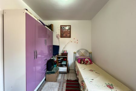 Casa à venda com 100m², 3 quartos e 2 vagas Casa à venda com 100m², 3 quartos e 2 vagasQuarto 1