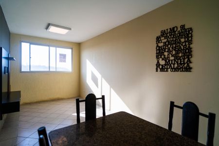 Apartamento para alugar com 60m², 3 quartos e 1 vagaSala