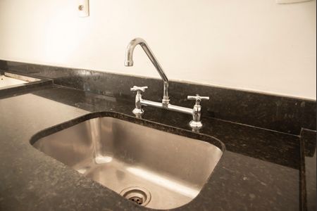 Apartamento à venda com 100m², 2 quartos e 2 vagasCozinha