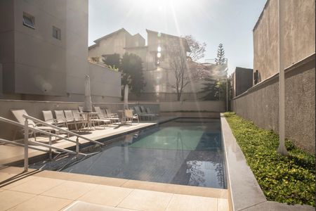 Apartamento à venda com 100m², 2 quartos e 2 vagasÁrea comum - Piscina