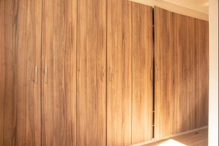 Apartamento à venda com 100m², 2 quartos e 2 vagasSuíte