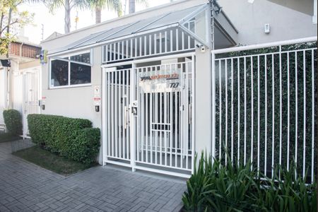 Apartamento à venda com 100m², 2 quartos e 2 vagasFrente