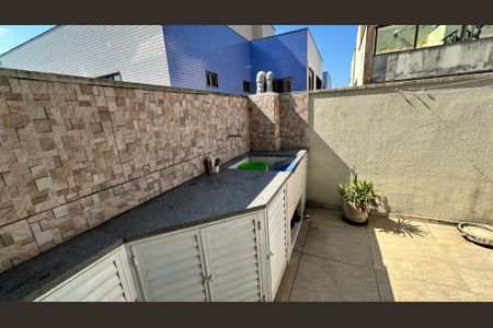 Apartamento à venda com 304m², 3 quartos e 3 vagas Apartamento à venda com 304m², 3 quartos e 3 vagasÁrea externa