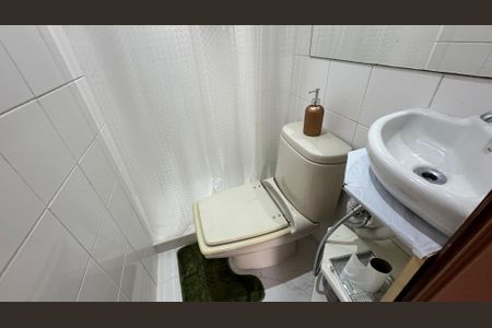 Apartamento à venda com 304m², 3 quartos e 3 vagas Apartamento à venda com 304m², 3 quartos e 3 vagasBanheiro de serviço