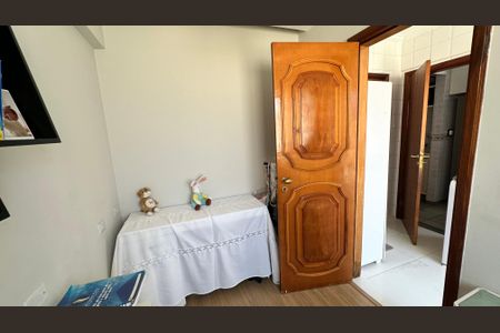 Apartamento à venda com 304m², 3 quartos e 3 vagas Apartamento à venda com 304m², 3 quartos e 3 vagasQuarto de Serviço