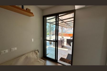 Apartamento à venda com 304m², 3 quartos e 3 vagas Apartamento à venda com 304m², 3 quartos e 3 vagasEscritório
