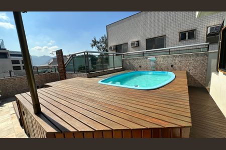 Apartamento à venda com 304m², 3 quartos e 3 vagas Apartamento à venda com 304m², 3 quartos e 3 vagasVaranda da Sala