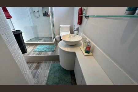 Apartamento à venda com 304m², 3 quartos e 3 vagas Apartamento à venda com 304m², 3 quartos e 3 vagasBanheiro quarto 3