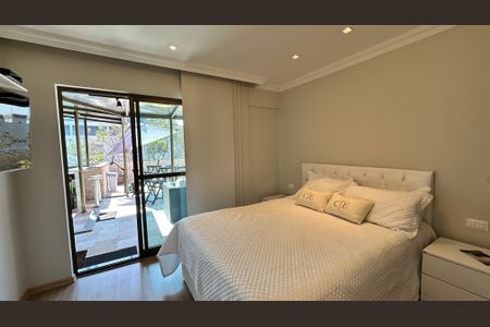 Apartamento à venda com 304m², 3 quartos e 3 vagas Apartamento à venda com 304m², 3 quartos e 3 vagasQuarto 1